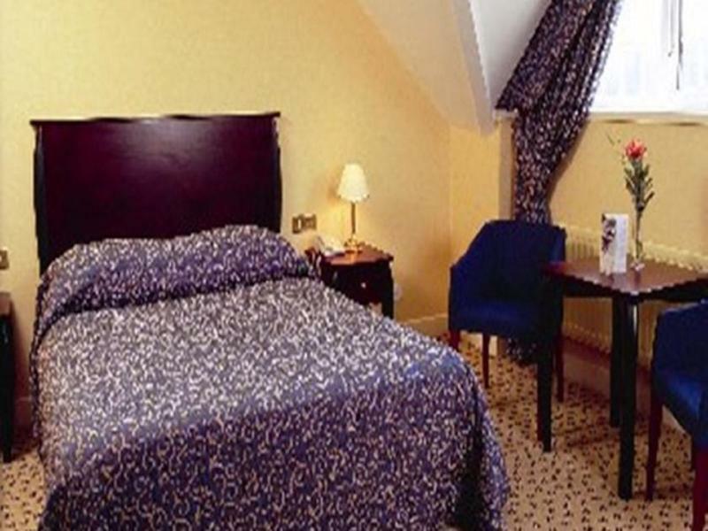Basingstoke Country Hotel & Spa Hook  Eksteriør billede